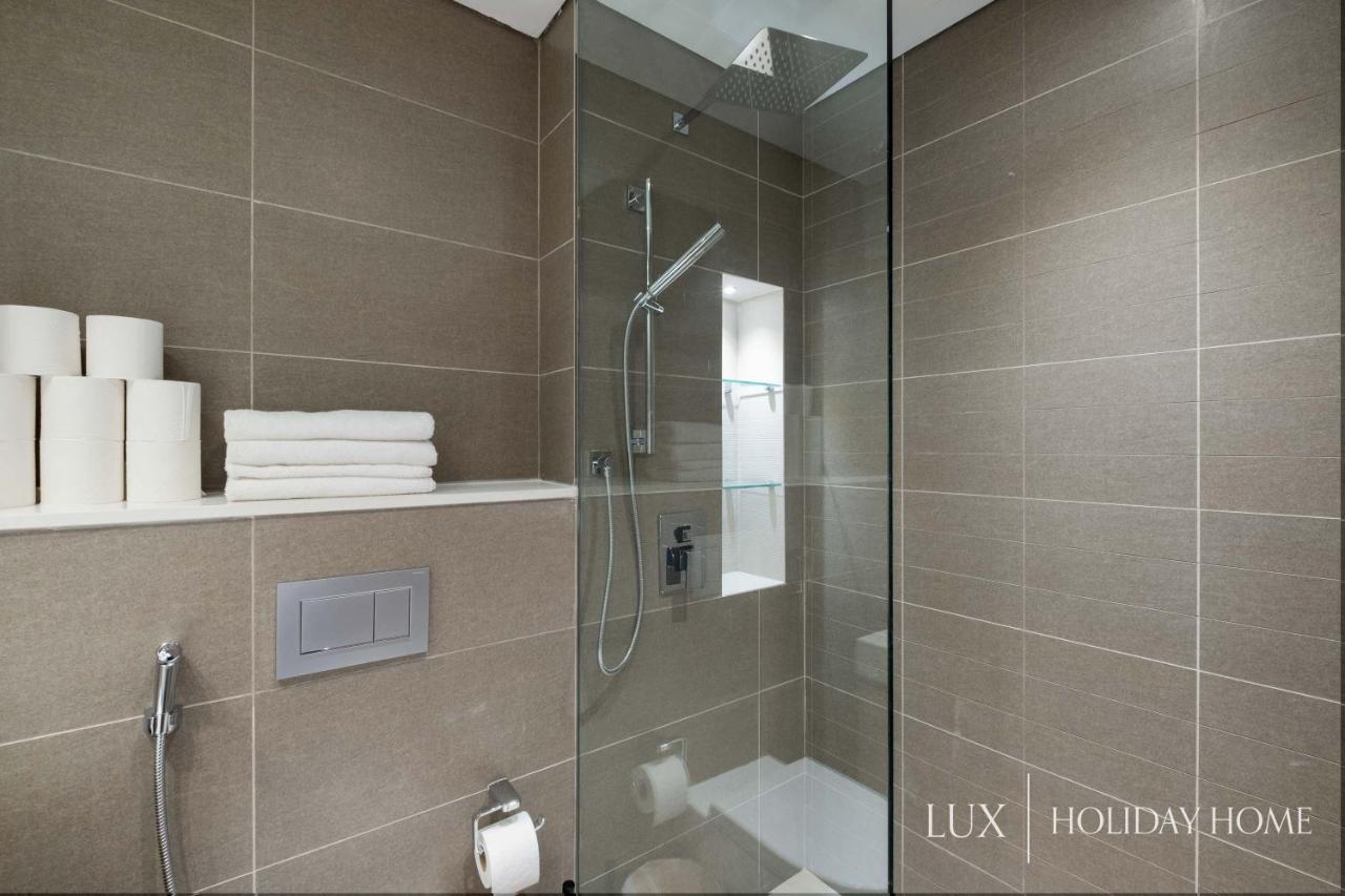 Lux - Contemporary Suite With Full Marina View Dubai Luaran gambar